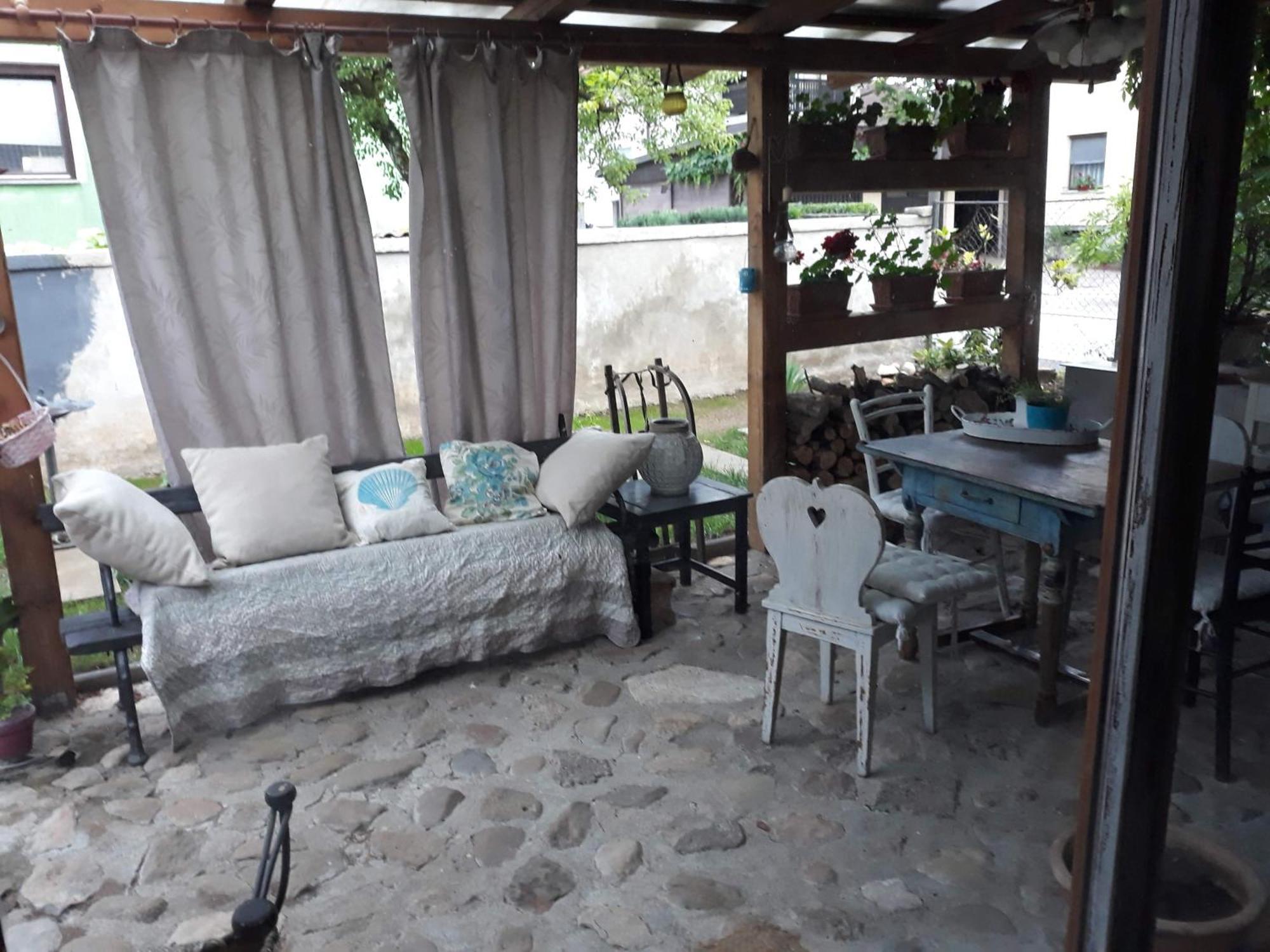 Rose Room 40M2 With Terrace 25M2 In Greeny Area For 4 Person Ljubljana Buitenkant foto